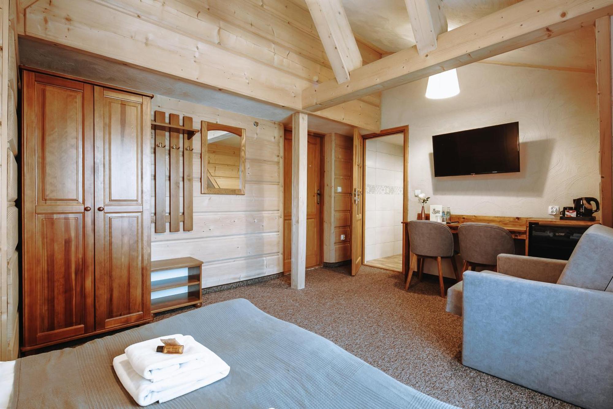 Goralski Gosciniec & Spa Poronin Bagian luar foto